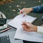 Как использовать нейросеть для создания картинок с эффектами для маркетплейсов