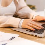 Создание картинок в нейросети с помощью промптов