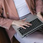 Использование нейросетей для создания картинок для маркетплейсов