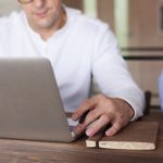 Использование промтов для создания картинок в нейросети с эффектами для профессионалов с фото