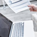 Использование нейросетей для создания картинок с текстом для блогов