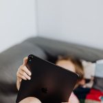 Создание картинок с текстом с помощью нейросетей для социальных сетей